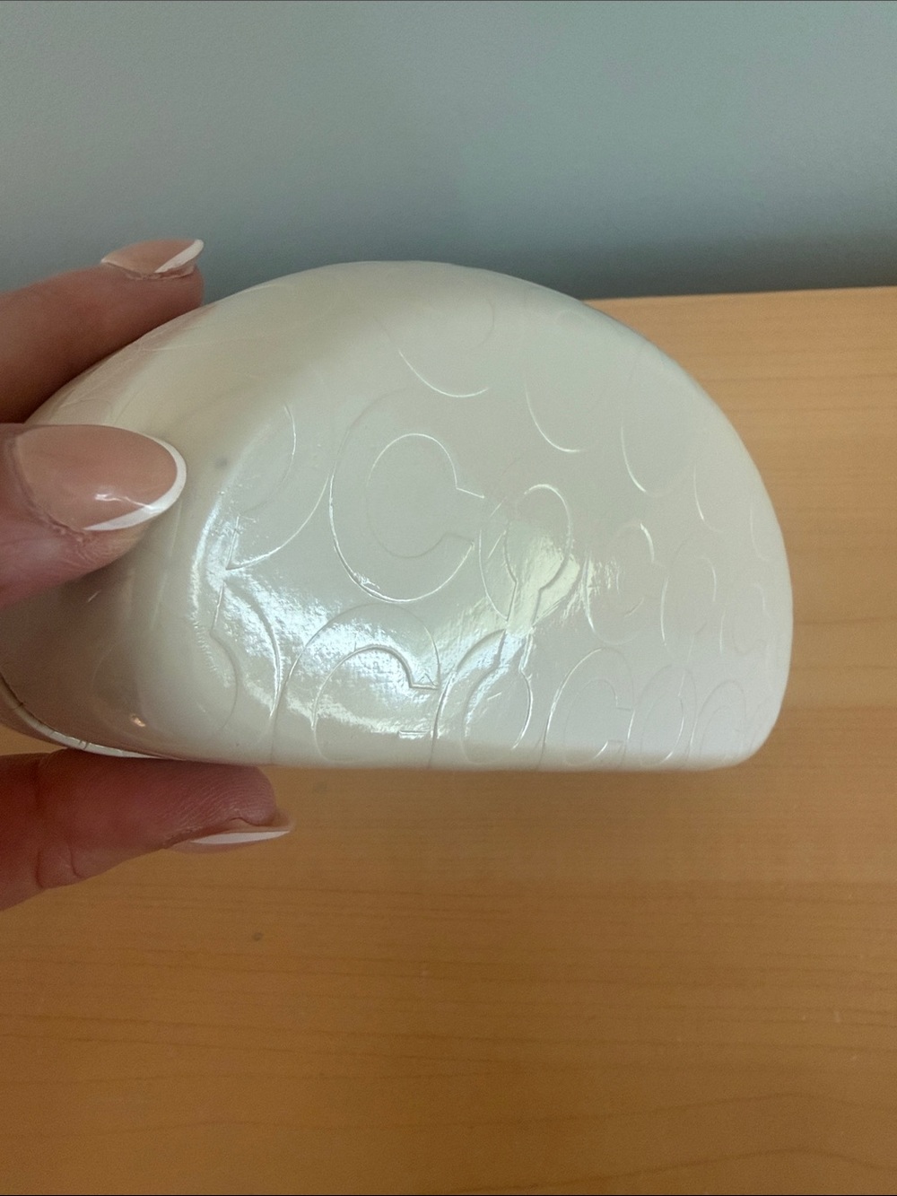 Coach sunglasses case - Picture 6 of 7